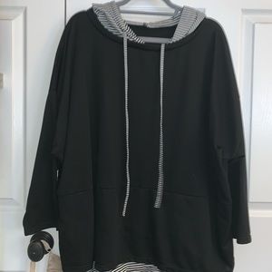 OVER SIZED : sweatshirt